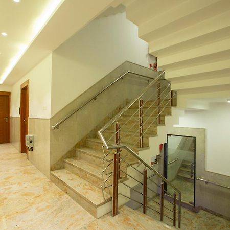 Hotel Arch Suites - Near Aerocity Nova Deli Exterior foto