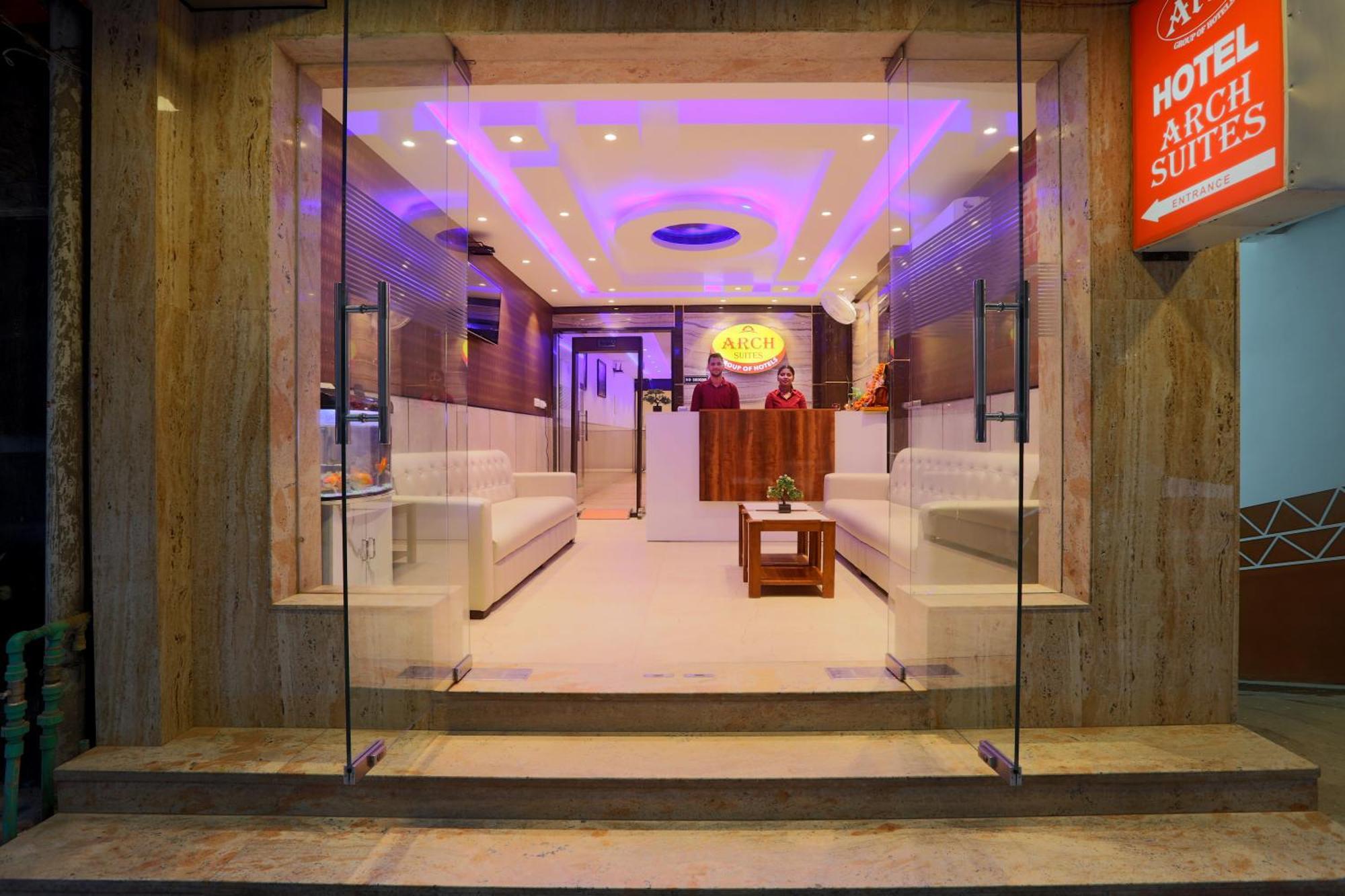 Hotel Arch Suites - Near Aerocity Nova Deli Exterior foto